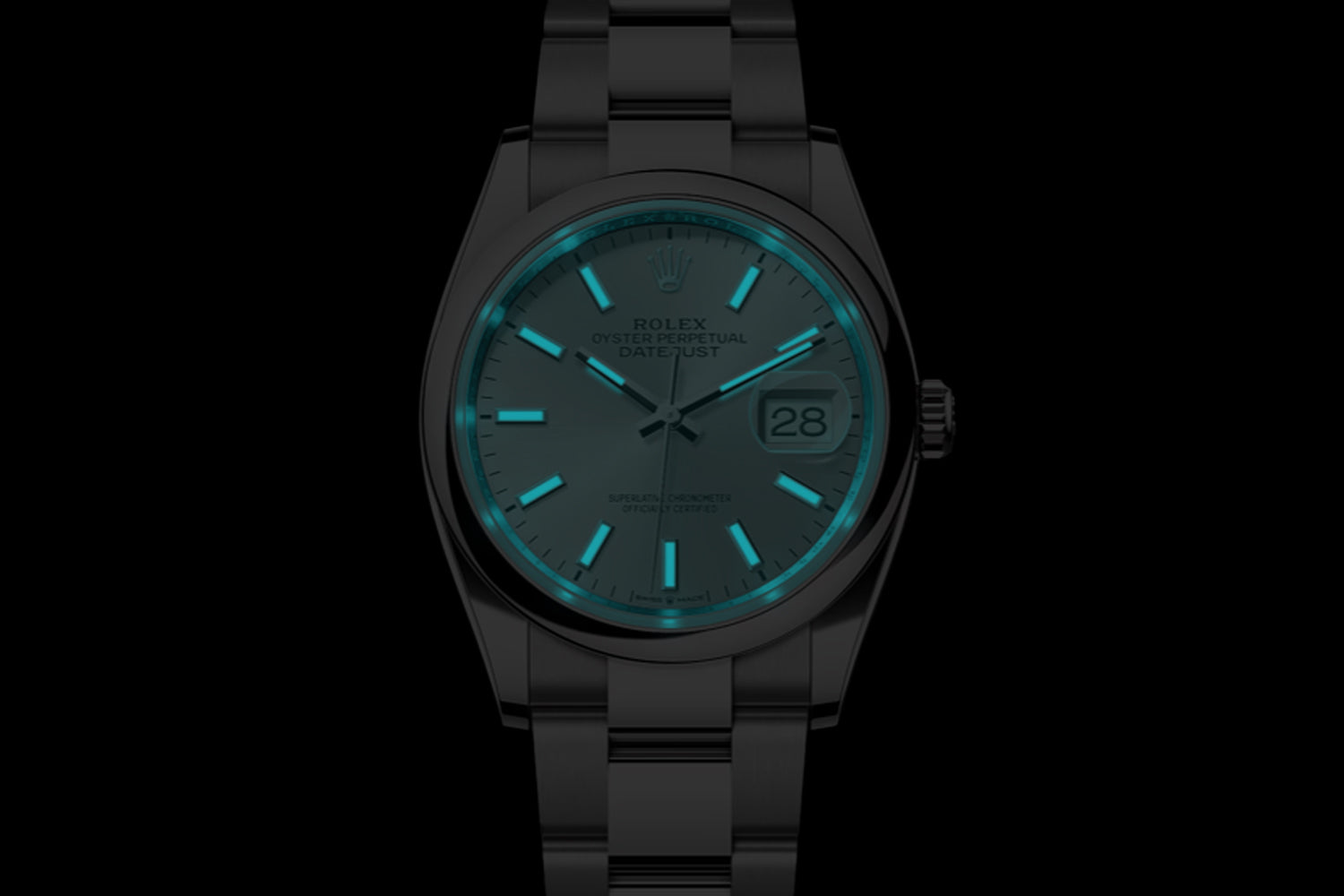 Rolex Datejust 36 stainless steel with smooth bezel and Silver Dial 126200 lume