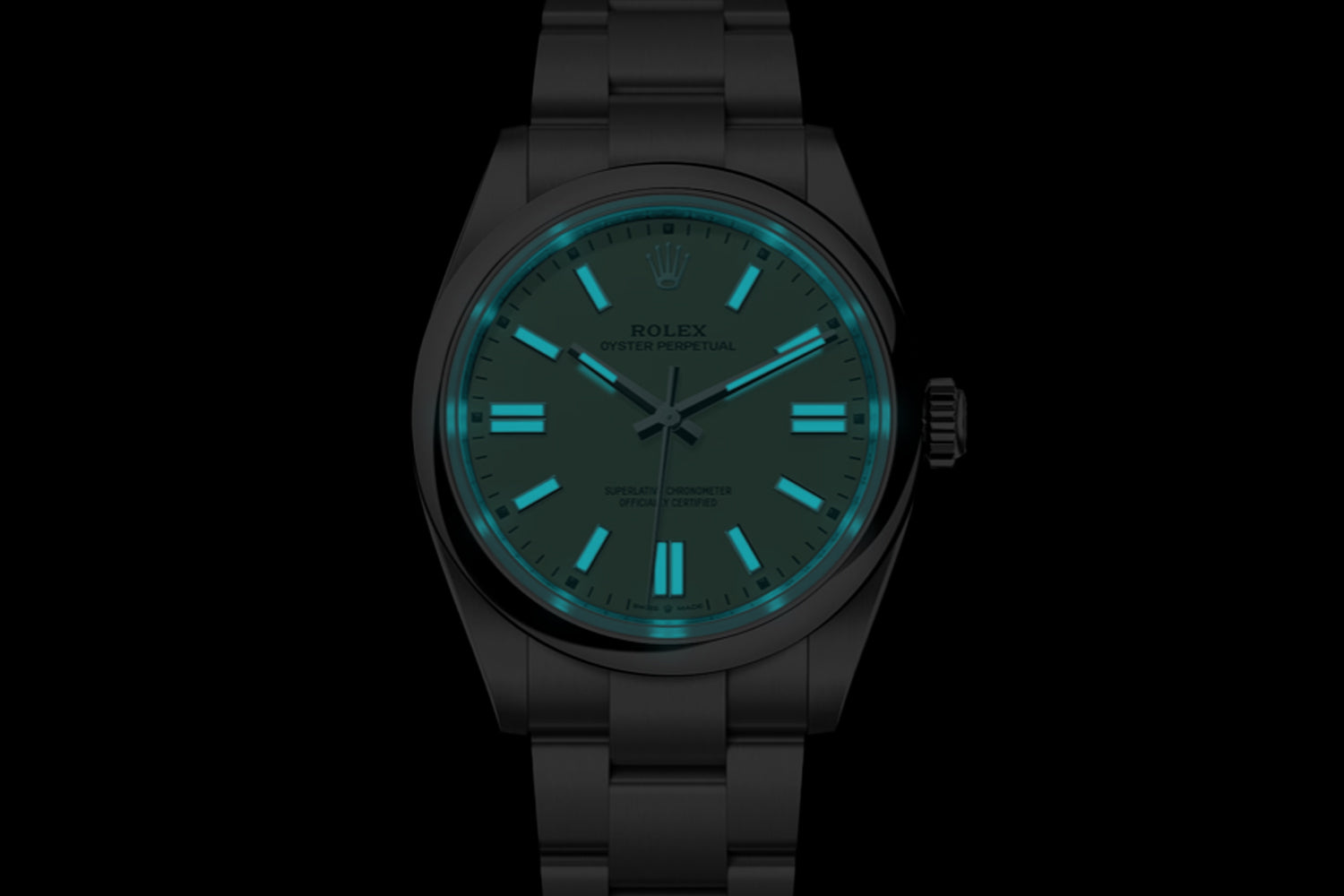 Rolex Oyster Perpetual 41 stainless steel with smooth bezel and Pistachio Dial 134300 lume