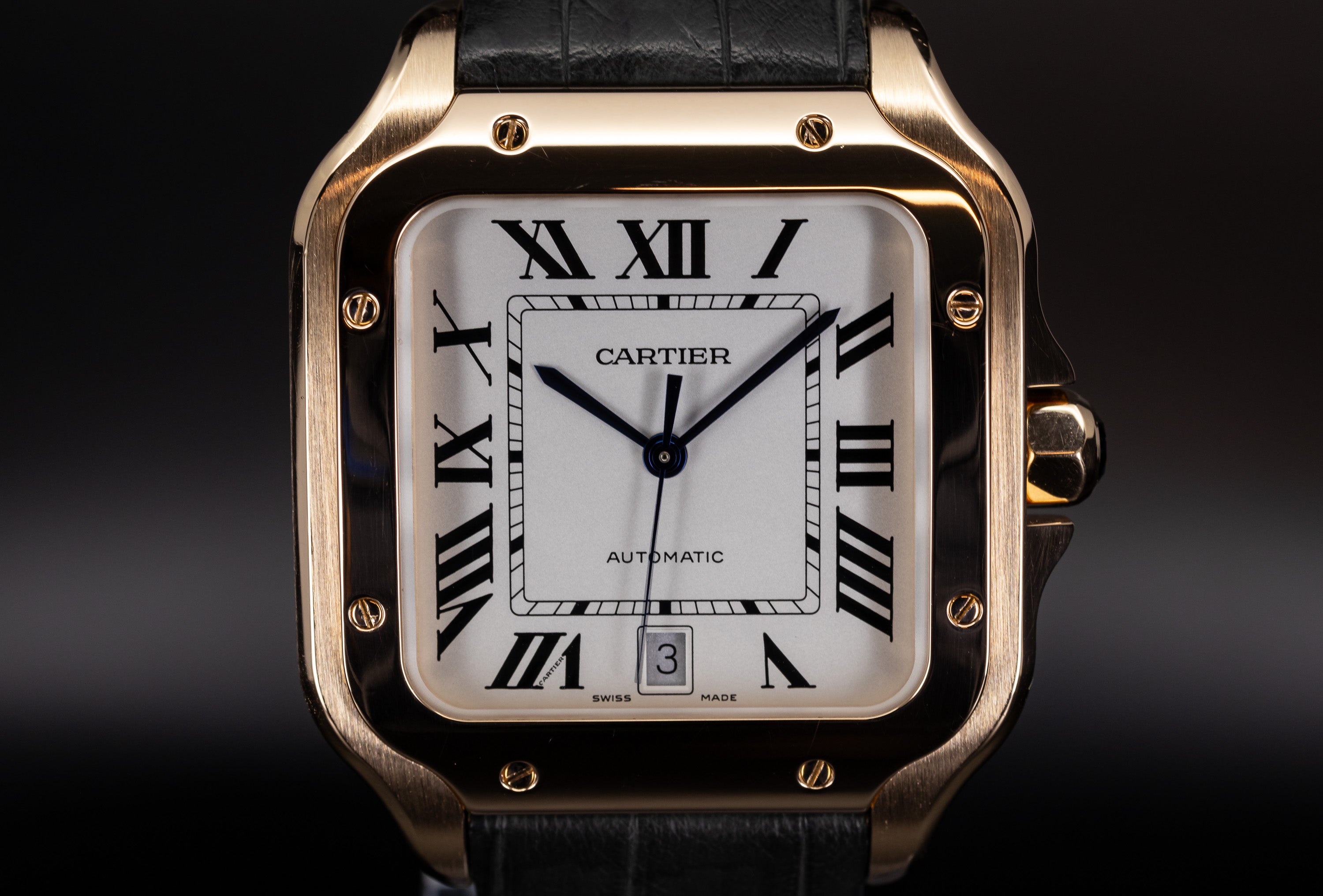 Cartier Santos de Cartier 18K Rose Gold silvered opaline dial with roman numerals and date aprature WGSA0011
