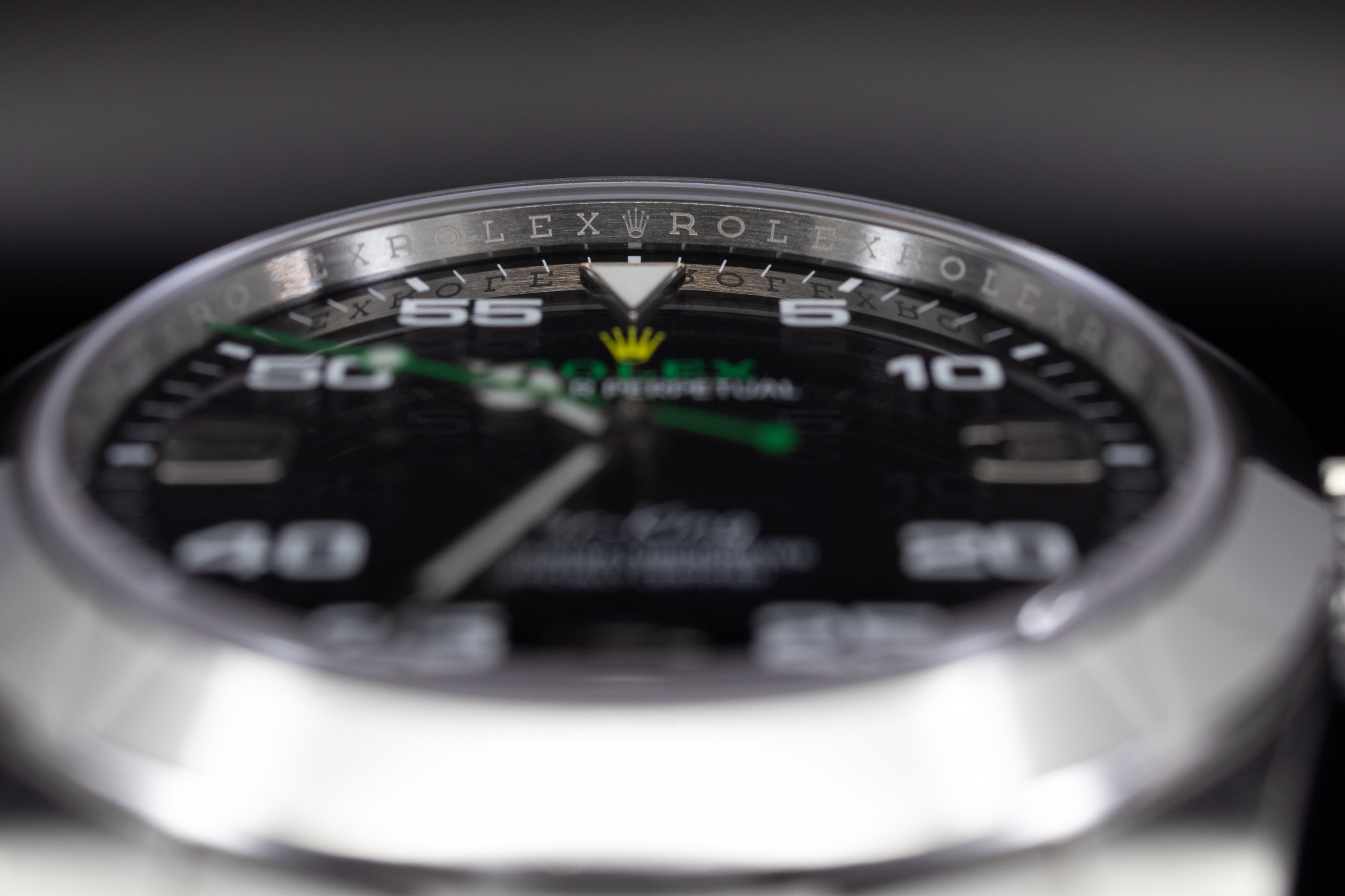 Rolex Air-King Rehaut engraving
