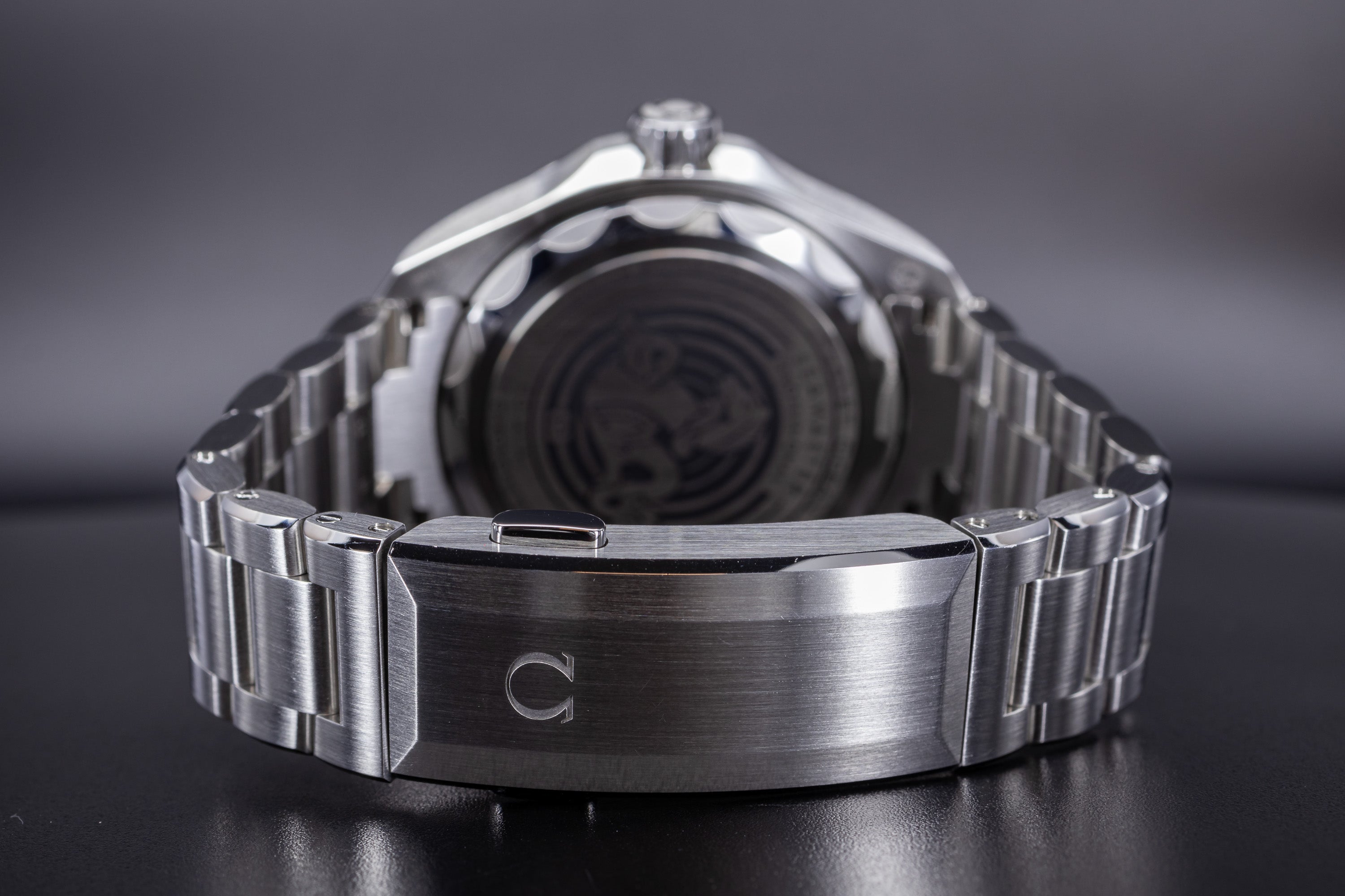 Omega Seamaster Planet Ocean Ultra Deep 6000M brushed clasp with diver extension