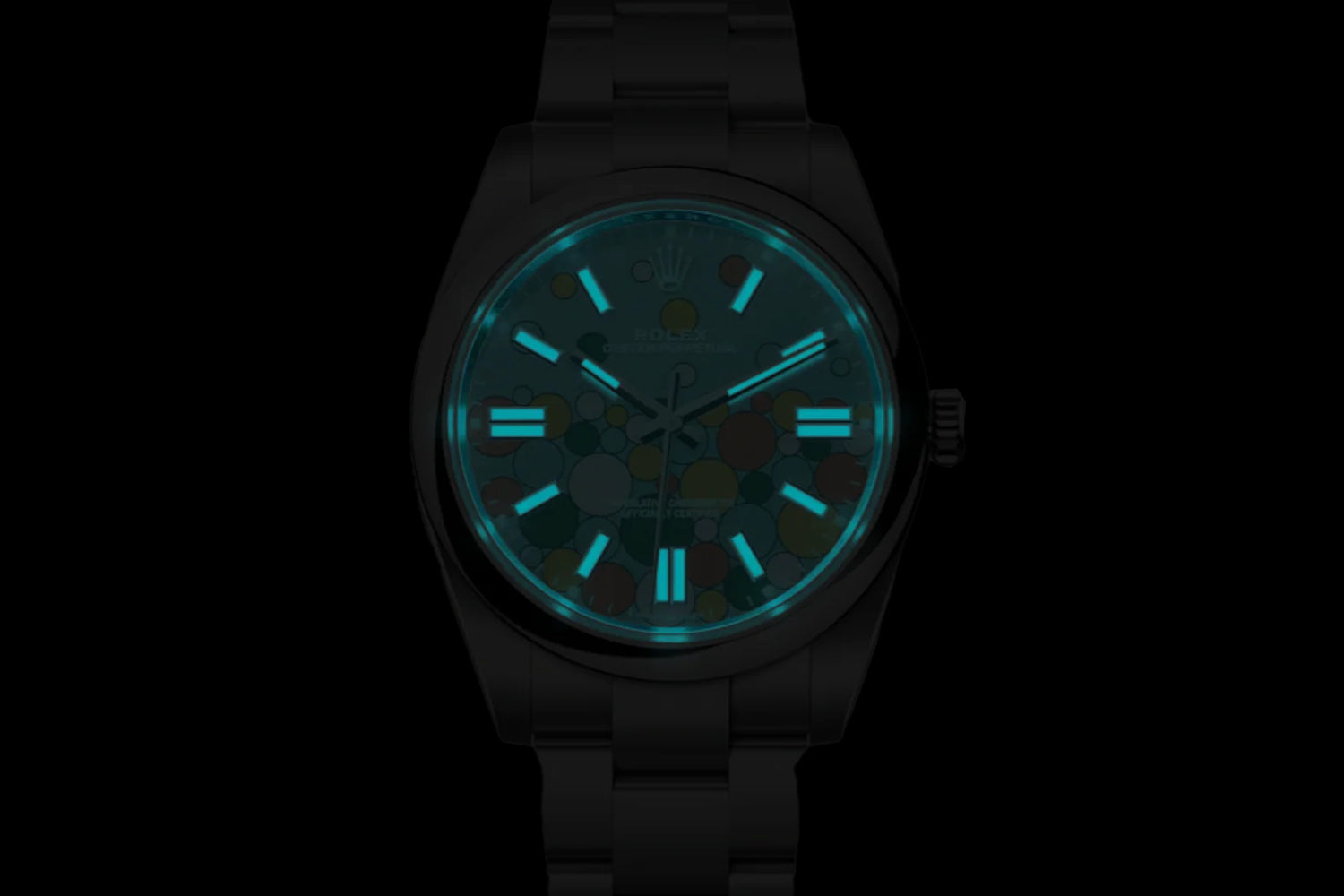 Rolex Oyster Perpetual 41 stainless steel with smooth bezel and Celebration Dial 124300 lume