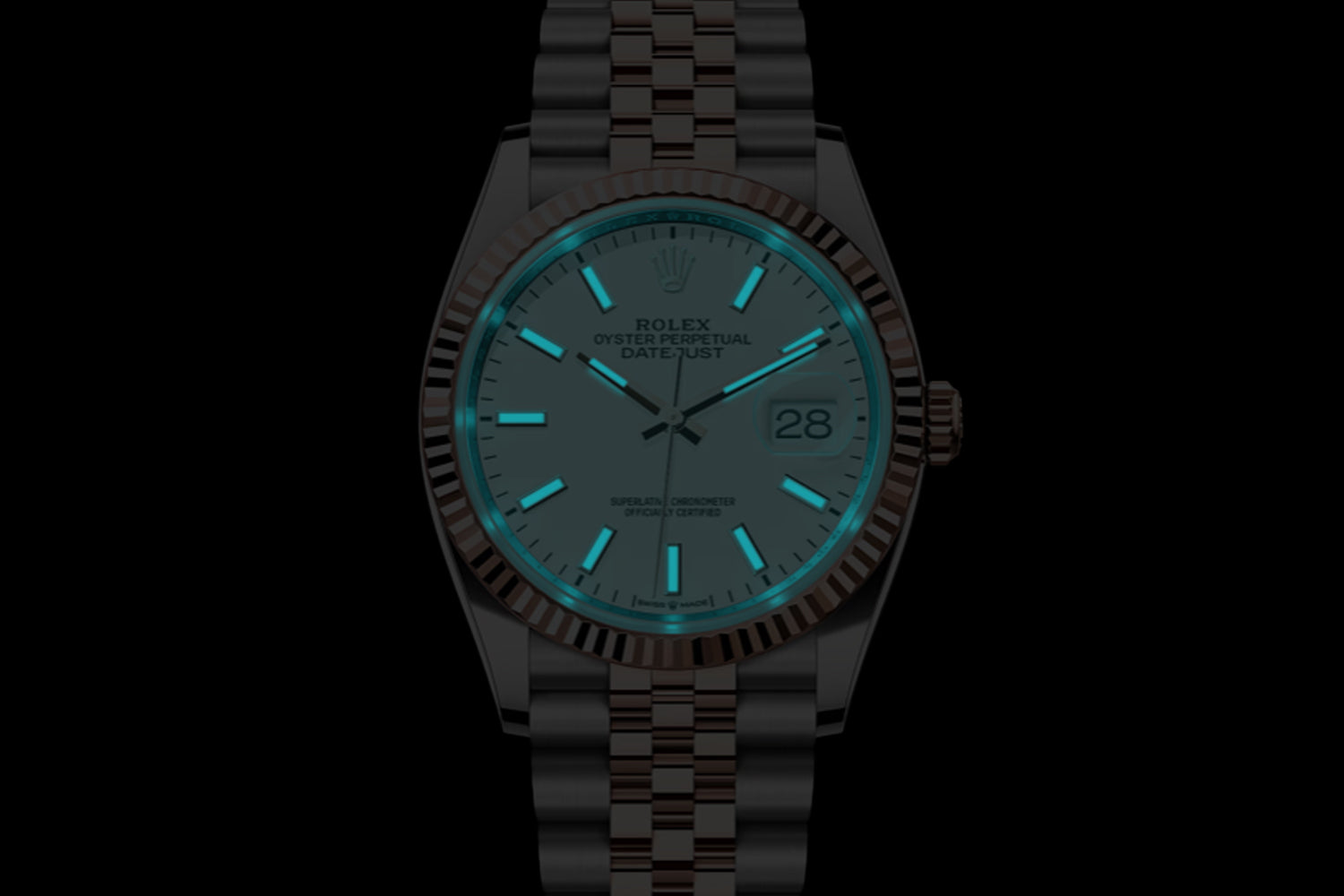 Rolex Datejust 36 Two Tone stainless steel and 18K Rose Gold Everose Rolesor with fluted bezel and White Dial 126231 lume