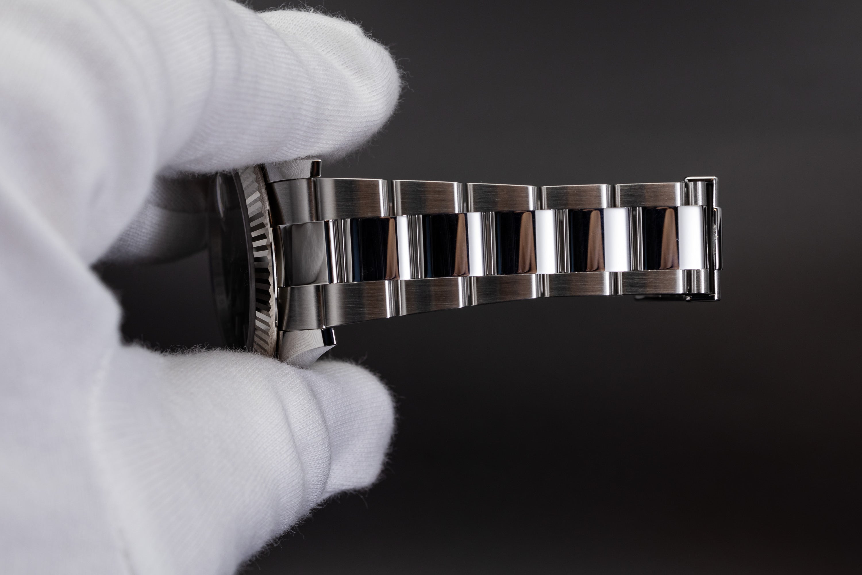 Rolex Datejust 41 126334 oyster bracelet with polished center link